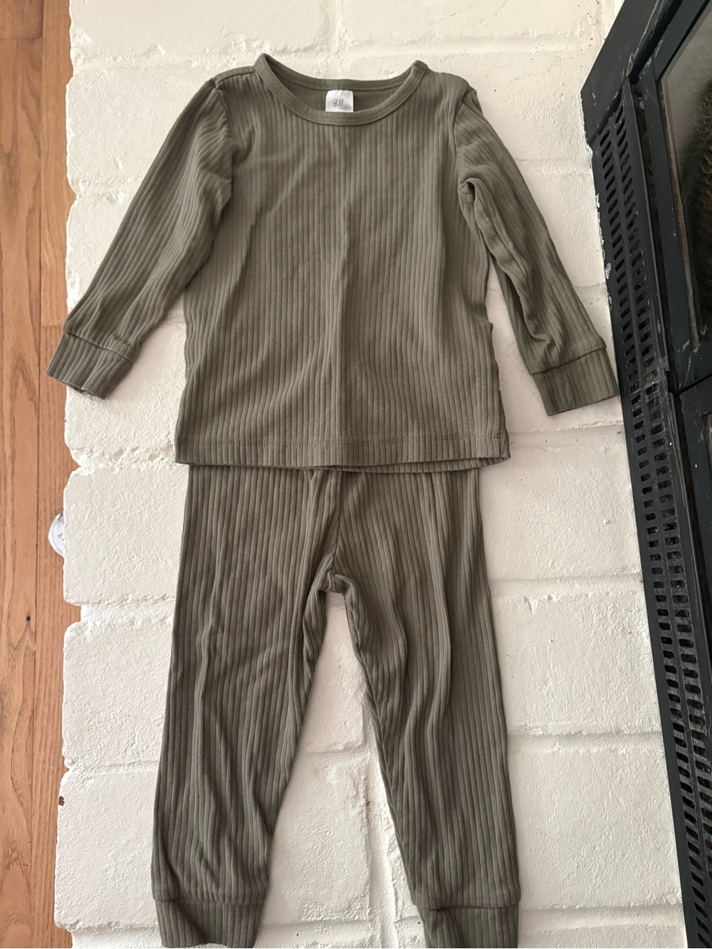 H&M Olive Green Ribbed Set - Long Sleeve Top & Pants
